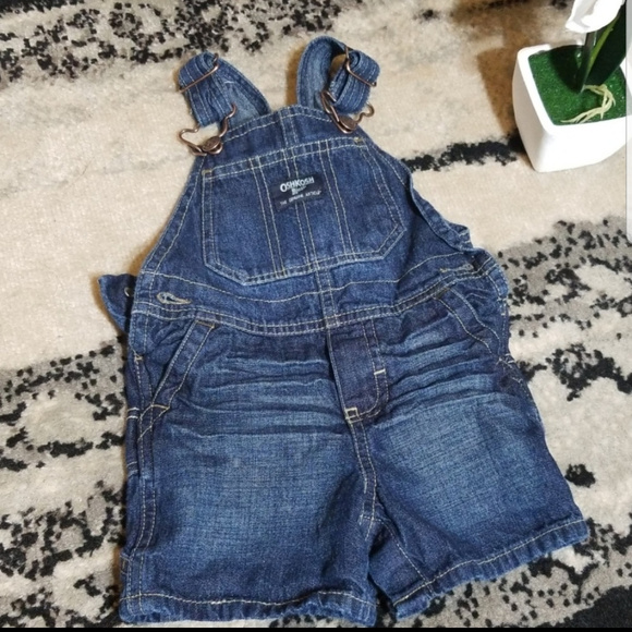3/$10 OSHKOSH | Shortall/Romper Jeans 12 months - Picture 1 of 4